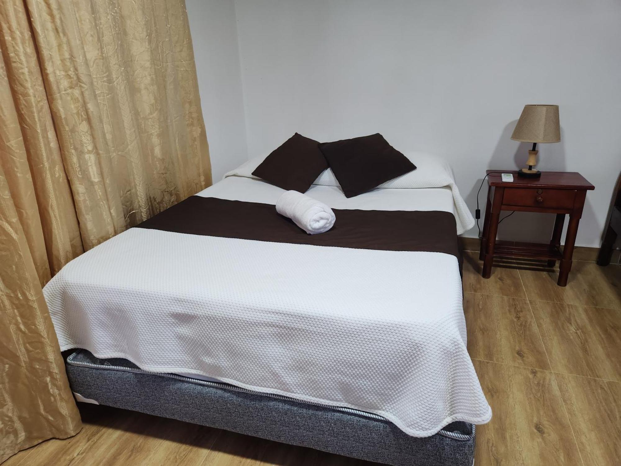 Hotel La Jungla Puerto Villamil Ngoại thất bức ảnh